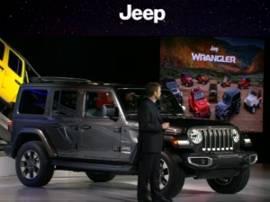 2017 Los Angeles Auto Show: Fourth-Gen Jeep Wrangler Revealed
